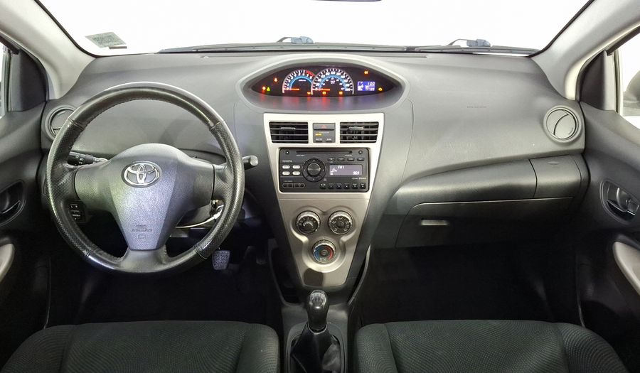 Toyota Yaris 1.5 SEDAN PREMIUM MT Sedan 2016