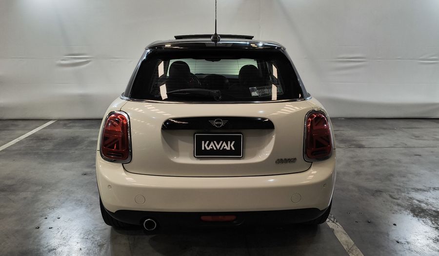 Mini Cooper 1.5 COOPER CHILI DCT Hatchback 2021