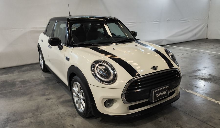 Mini Cooper 1.5 COOPER CHILI DCT Hatchback 2021