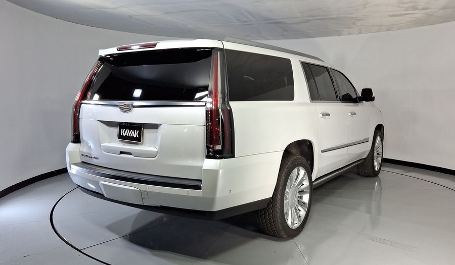 Cadillac Escalade 6.2 PLATINUM P AUTO 4WD ESV Suv 2020
