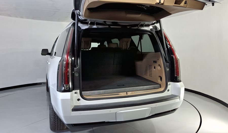 Cadillac Escalade 6.2 PLATINUM P AUTO 4WD ESV Suv 2020