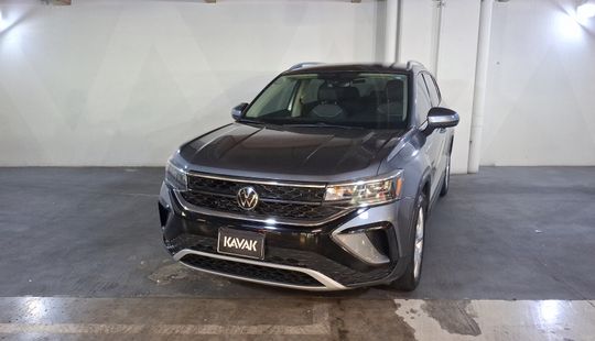 Volkswagen • Taos