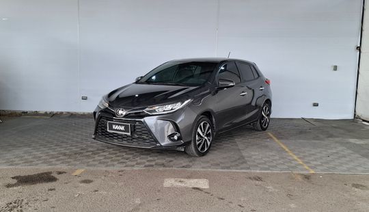 Toyota • Yaris