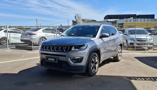 Jeep • Compass