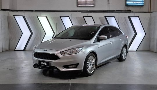 Ford • Focus III