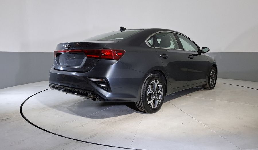 Kia Forte 2.0 EX IVT Sedan 2020