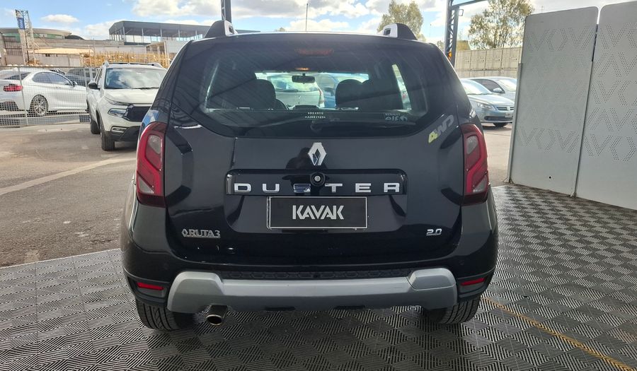 Renault Duster 2.0 PRIVILEGE 4WD Suv 2017