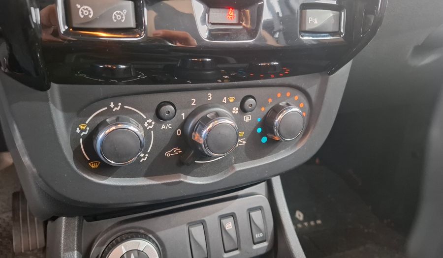 Renault Duster 2.0 PRIVILEGE 4WD Suv 2017