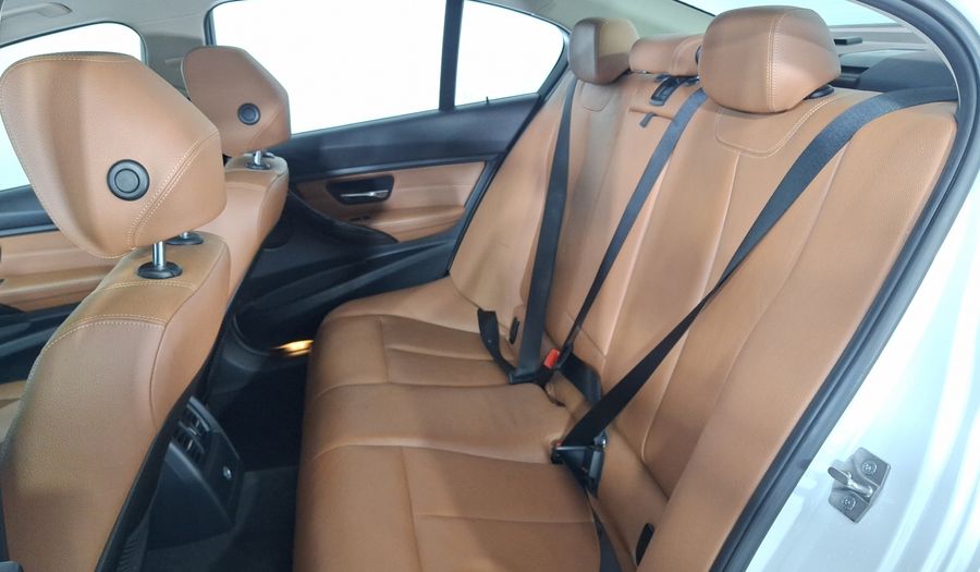 Bmw Serie 3 2.0 328IA LUXURY LINE Sedan 2013