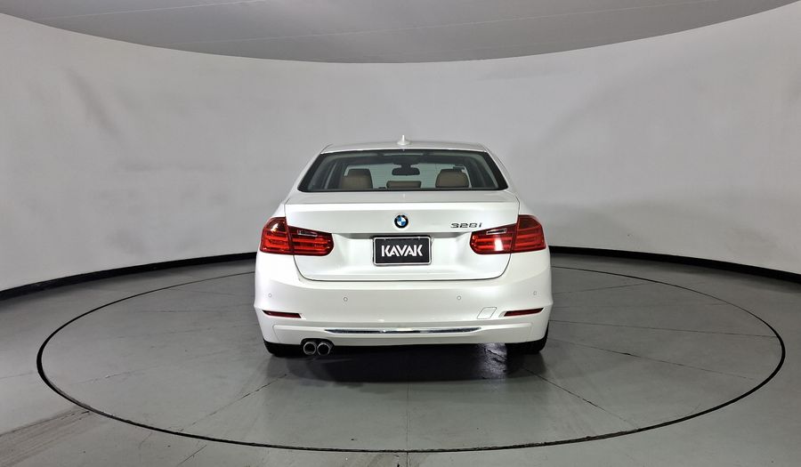 Bmw Serie 3 2.0 328IA LUXURY LINE Sedan 2013