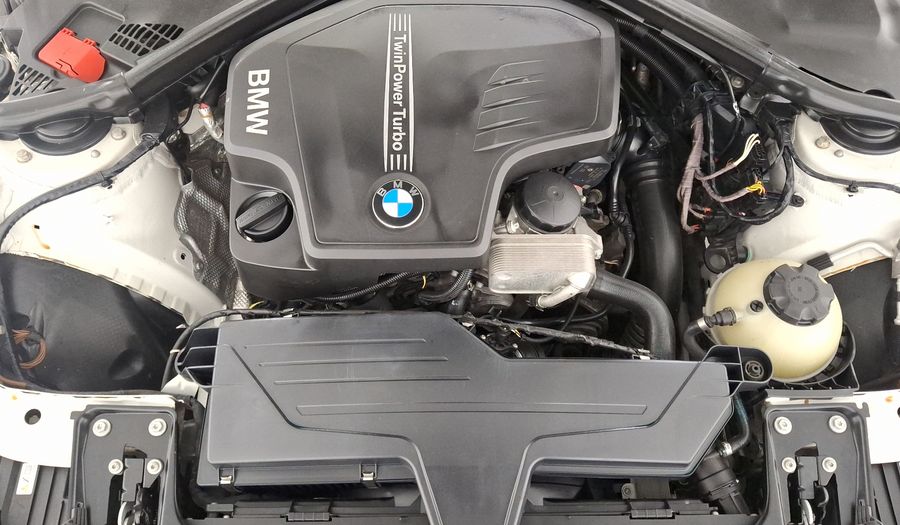 Bmw Serie 3 2.0 328IA LUXURY LINE Sedan 2013