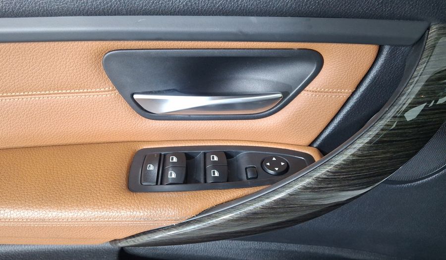 Bmw Serie 3 2.0 328IA LUXURY LINE Sedan 2013