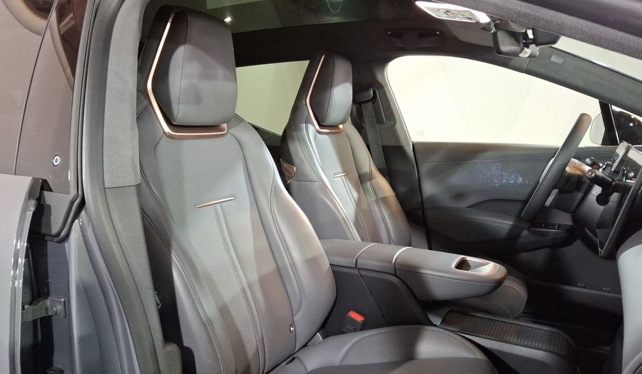 Zeekr X BEV 66KWH FLAGSHIP AUTO AWD Suv 2026