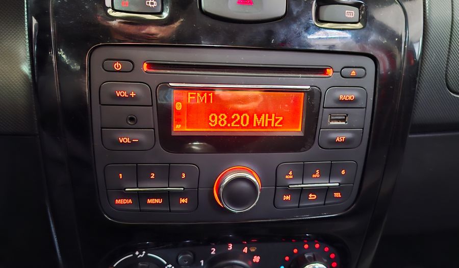 Renault Sandero 1.6 GT LINE Hatchback 2013