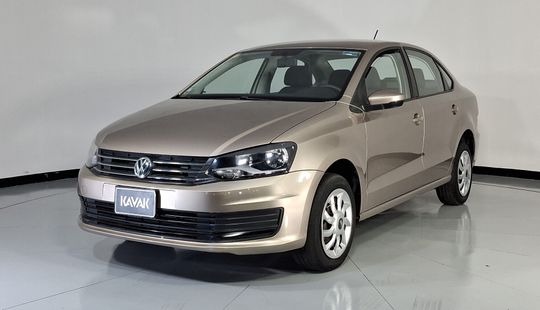 Volkswagen • Vento
