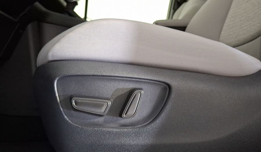 Toyota Sienna 2.5 HEV XLE AUTO Minivan 2026
