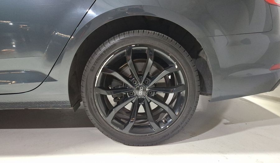 Audi A4 2.0 40 TFSI DYNAMIC DCT Sedan 2019
