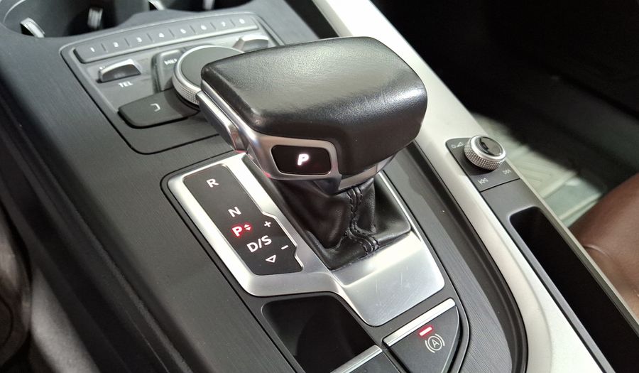 Audi A4 2.0 40 TFSI DYNAMIC DCT Sedan 2019