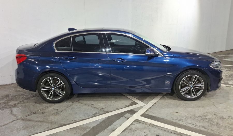 Bmw Serie 1 2.0 120IA SPORT LINE AUTO Sedan 2019
