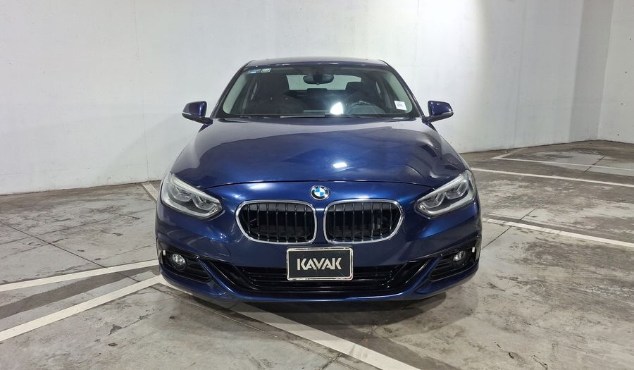 Bmw Serie 1 2.0 120IA SPORT LINE AUTO Sedan 2019