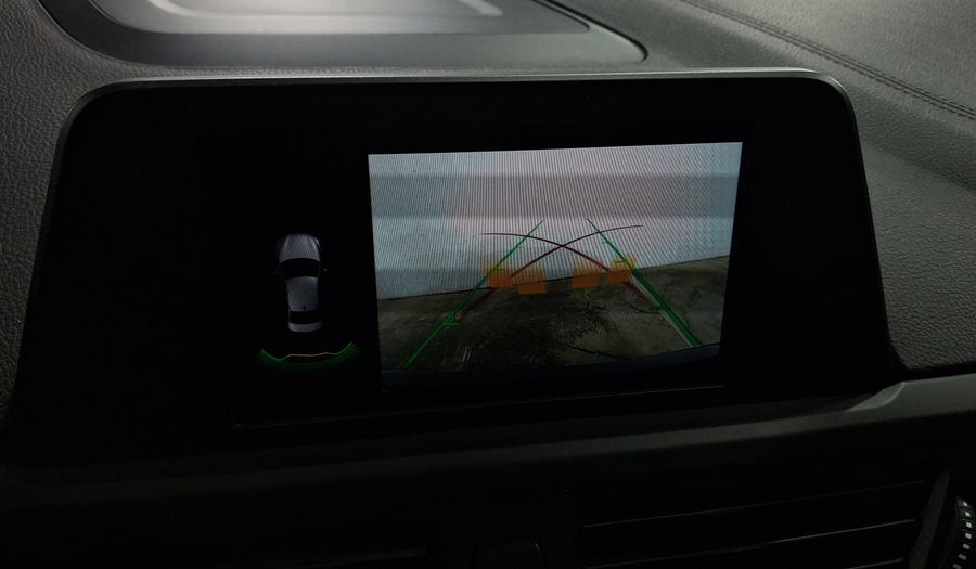 Bmw Serie 1 2.0 120IA SPORT LINE AUTO Sedan 2019