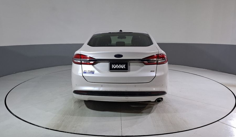 Ford Fusion 2.5 SE I4 NAV ADVANCE AT Sedan 2017