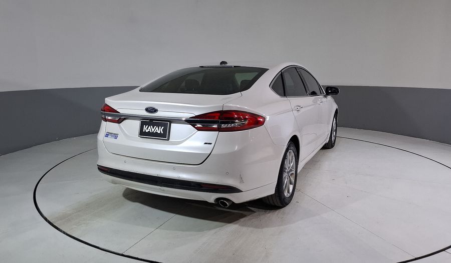 Ford Fusion 2.5 SE I4 NAV ADVANCE AT Sedan 2017