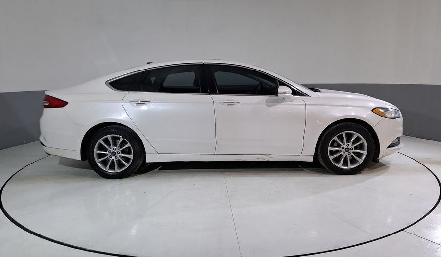 Ford Fusion 2.5 SE I4 NAV ADVANCE AT Sedan 2017