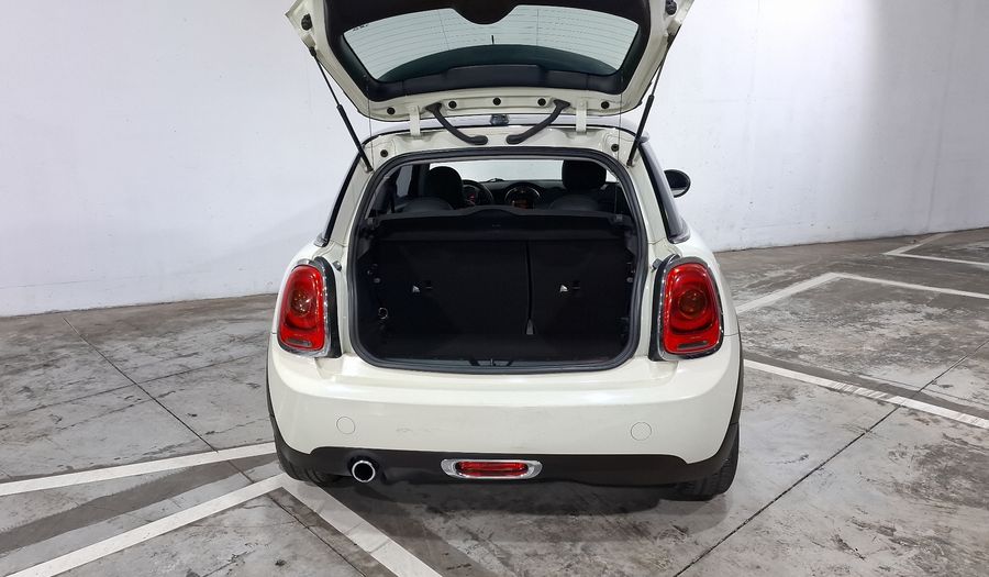 Mini Cooper 1.5 COOPER CHILI Hatchback 2015