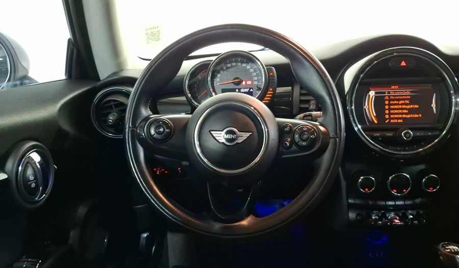 Mini Cooper 1.5 COOPER CHILI Hatchback 2015