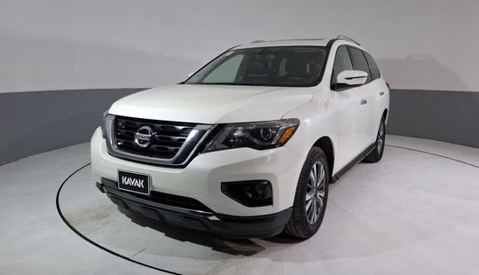 Nissan • Pathfinder