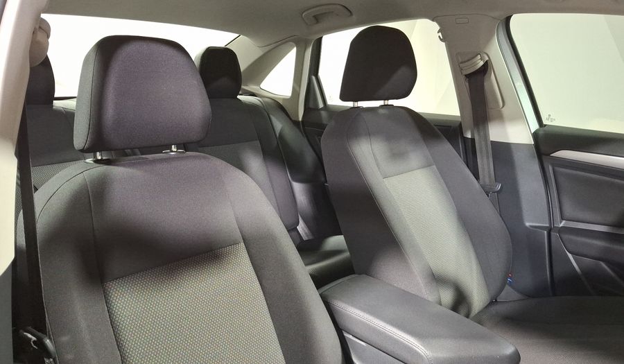 Volkswagen Jetta 1.4 TRENDLINE Sedan 2019
