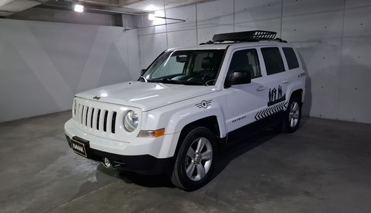 Jeep • Patriot