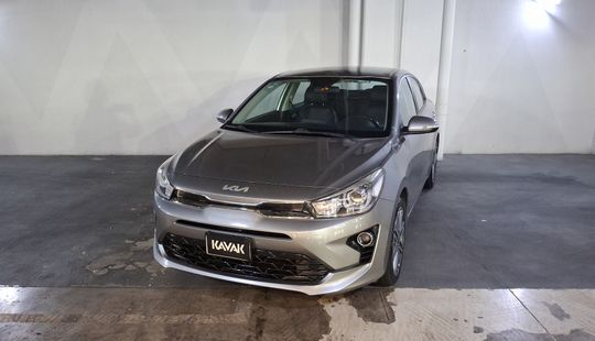 Kia • Rio
