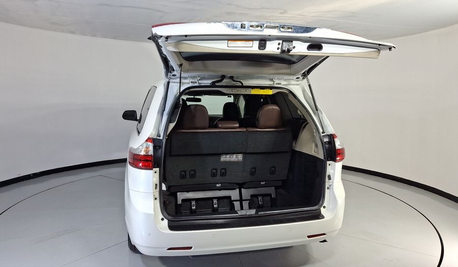 Toyota Sienna 3.5 LIMITED AUTO Minivan 2019