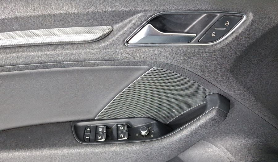 Audi A3 1.4 SELECT DCT Sedan 2018