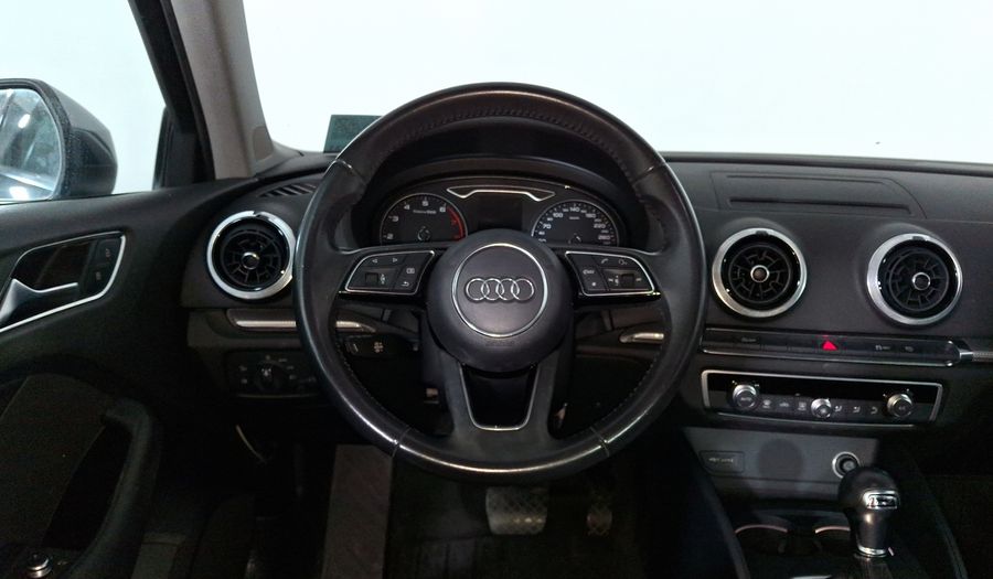 Audi A3 1.4 SELECT DCT Sedan 2018