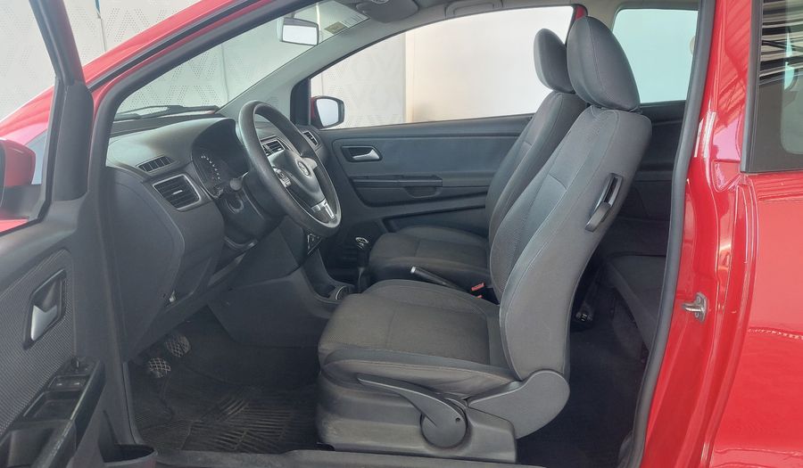 Volkswagen Fox 1.6 COMFORTLINE Hatchback 2011