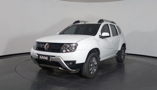 Renault • Duster