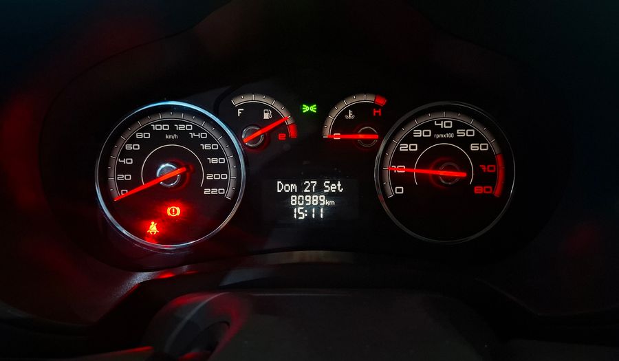 Fiat Palio 1.4 ATTRACTIVE Hatchback 2015