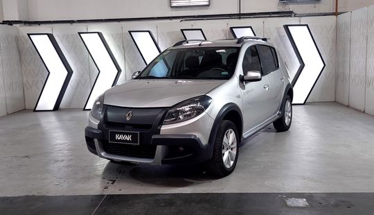 Renault • Sandero Stepway