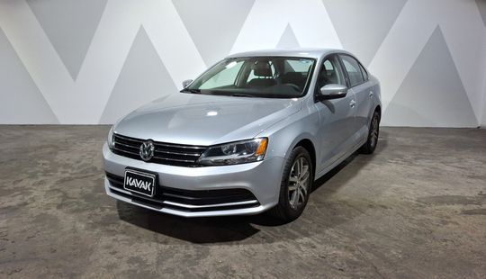 Volkswagen • Jetta