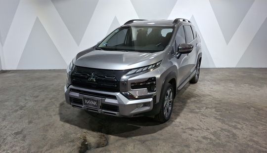 Mitsubishi • Xpander