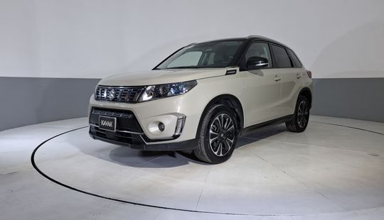 Suzuki • Vitara