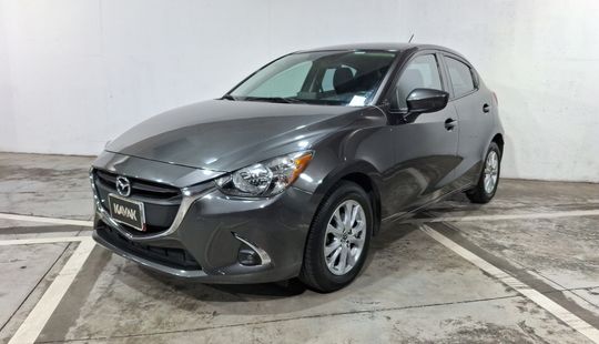 Mazda • Mazda 2