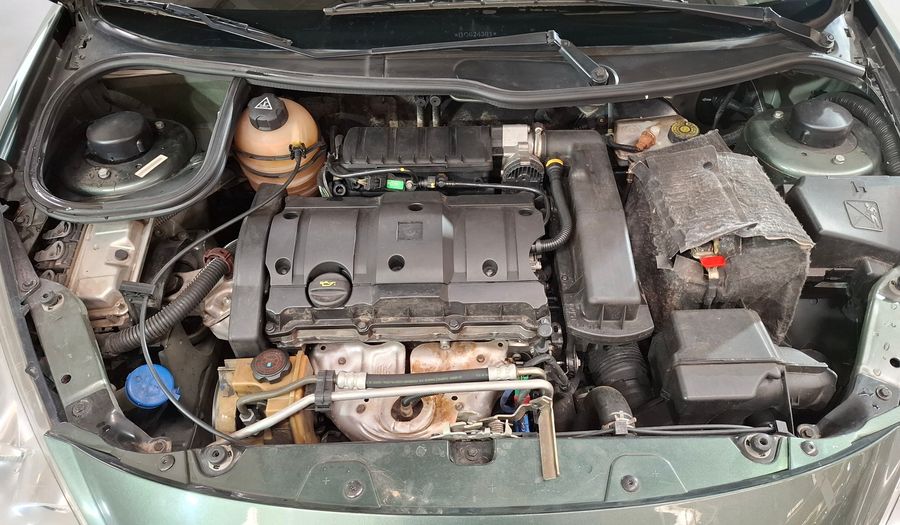 Peugeot 207 COMPACT 1.6 XS Hatchback 2010