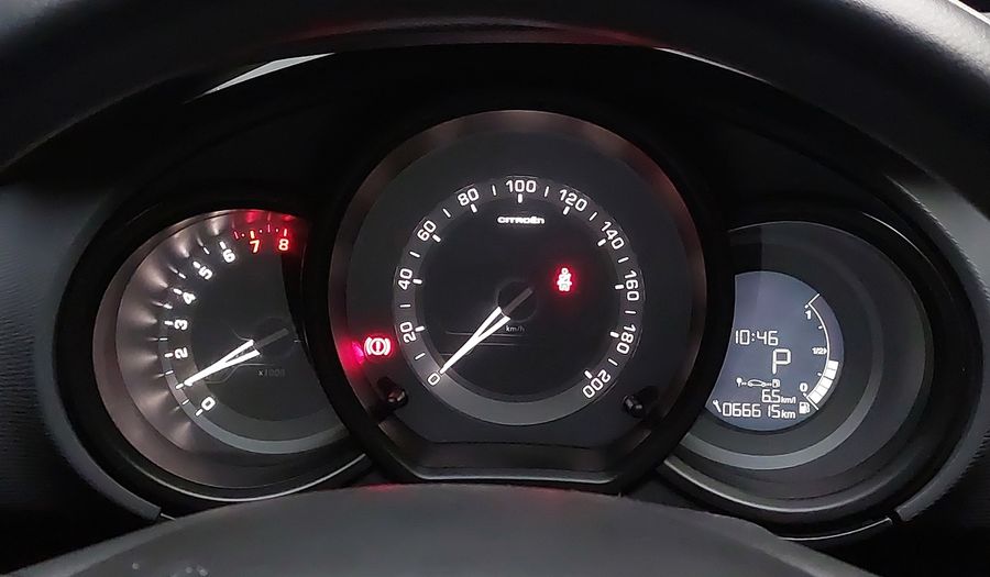 Citroen C3 1.6 URBANTRAIL ETA6 Hatchback 2019