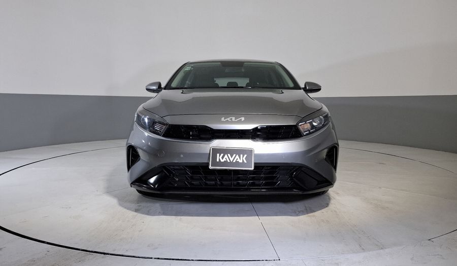 Kia Forte 2.0 EX IVT Hatchback 2022