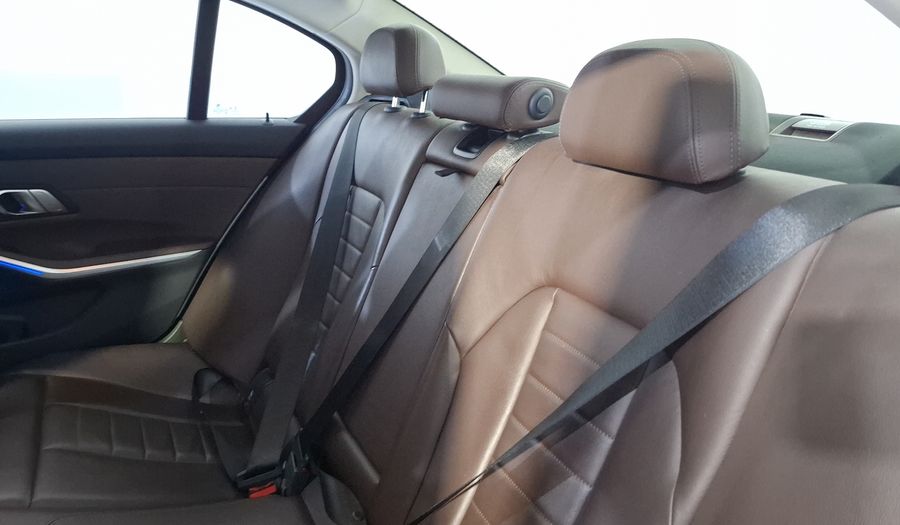 Bmw Serie 3 2.0 330IA SPORT LINE AUTO Sedan 2019