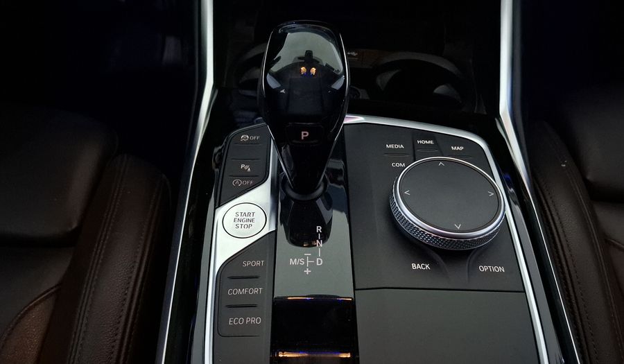 Bmw Serie 3 2.0 330IA SPORT LINE AUTO Sedan 2019